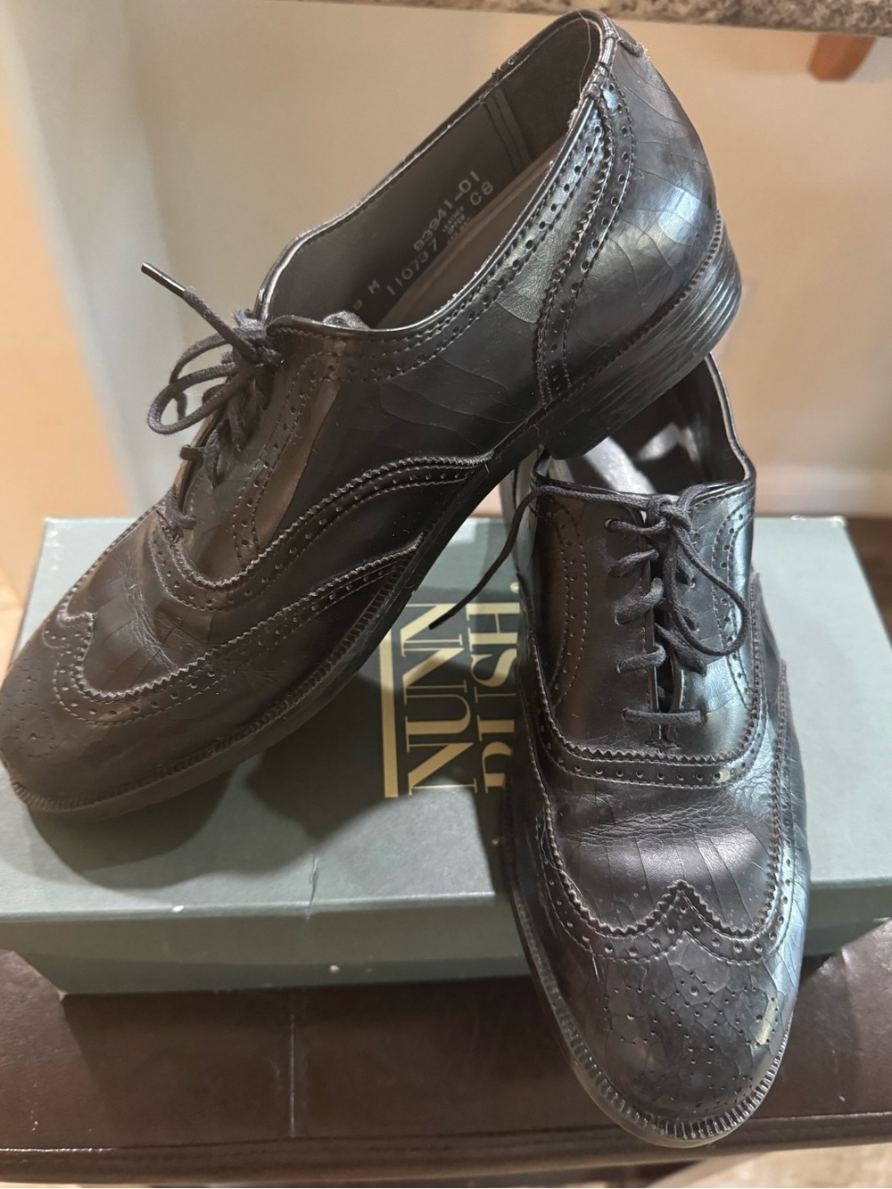 Nunn Bush Men’s Black Leather Croc Embossed Wingtip Oxford Dress Shoes Size 9 M - Picture 3 of 6
